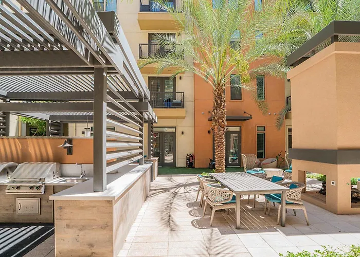 Boulevard Modern Roosevelt Row 1br Pool Gym 7 * Phoenix