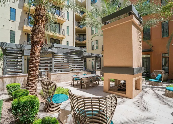 Boulevard Modern Roosevelt Row 1br Pool Gym 7 Apartment