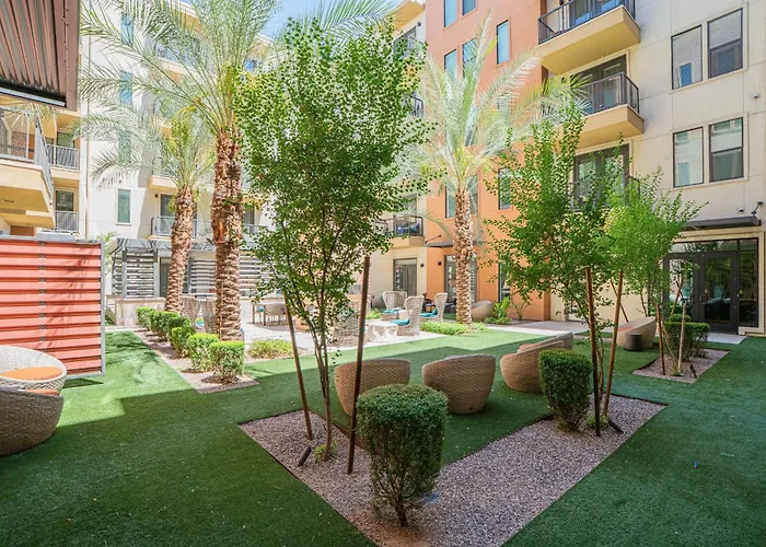 Boulevard Modern Roosevelt Row 1br Pool Gym 7
