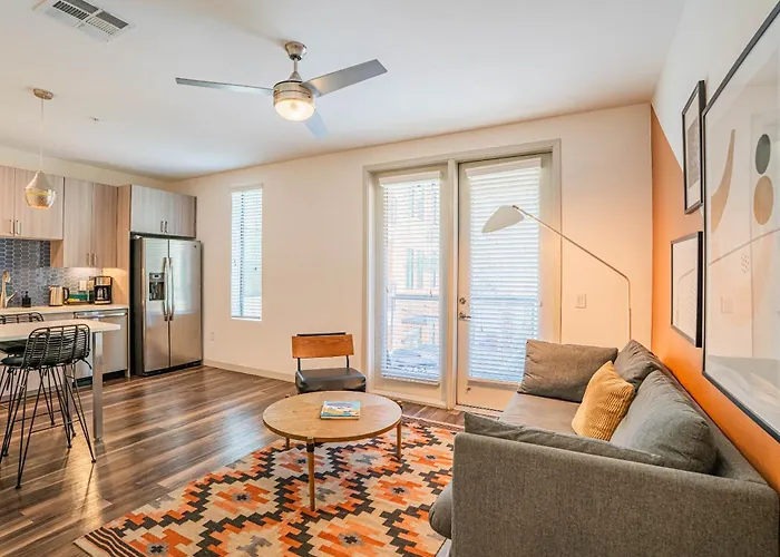 Boulevard Modern Roosevelt Row 1br Pool Gym 7